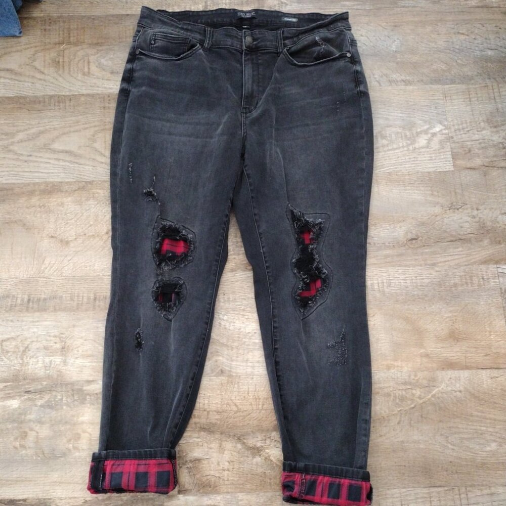 Judy Blue Black Destroyed Buffalo Plaid Skinny‎ Jeans In Black Wash 20W